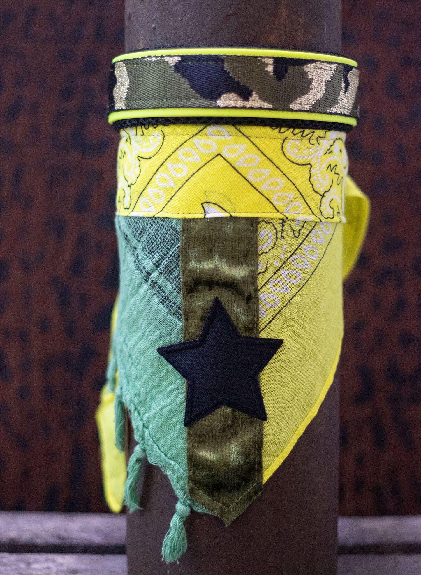 Poshy Paisley Bandana -Gelb- grün Pali- Oliv Samtband Stern Applikation