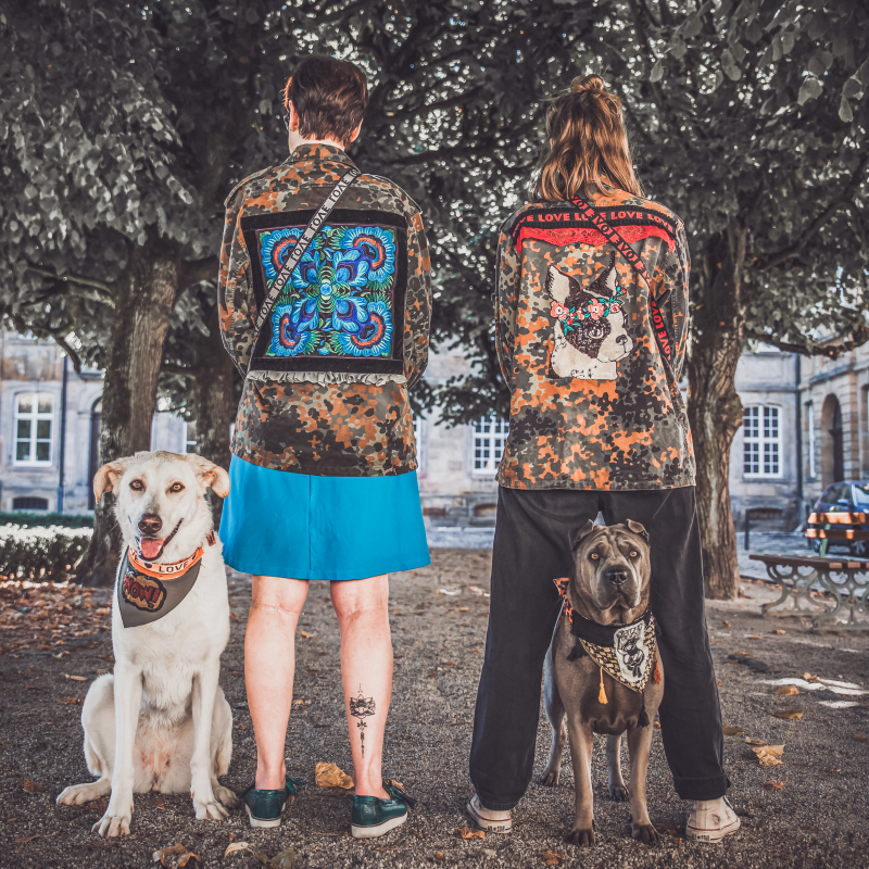 Pawtner Look - Jacke & Halstuch