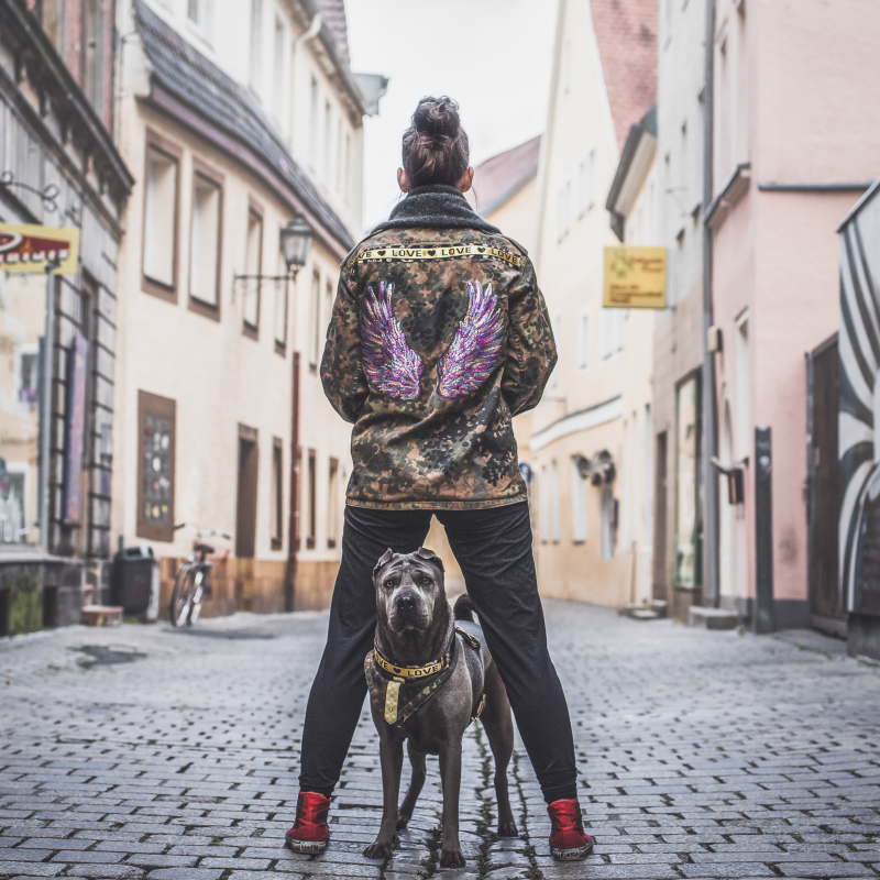 Pawtner Look - Jacke & Halstuch