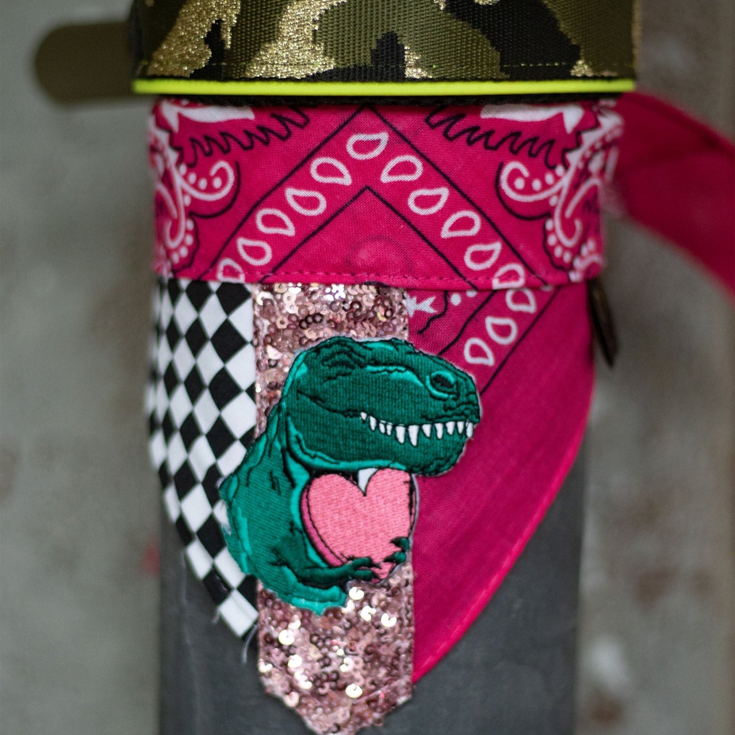 Poshy Paisley Bandana - Pink- Dino