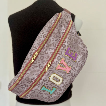 Bum Bag Outdoor Schneeleopard Rainbow Love