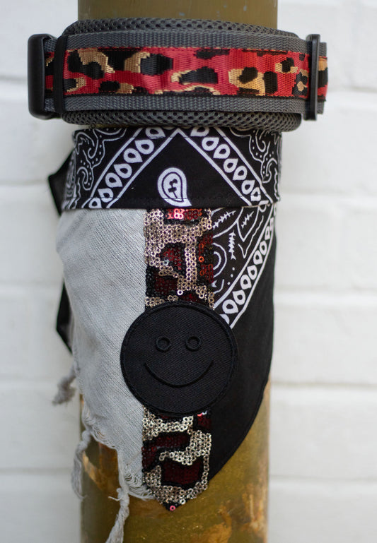 Poshy Paisley Bandana - Schwarz-PaliGrau-Smiley